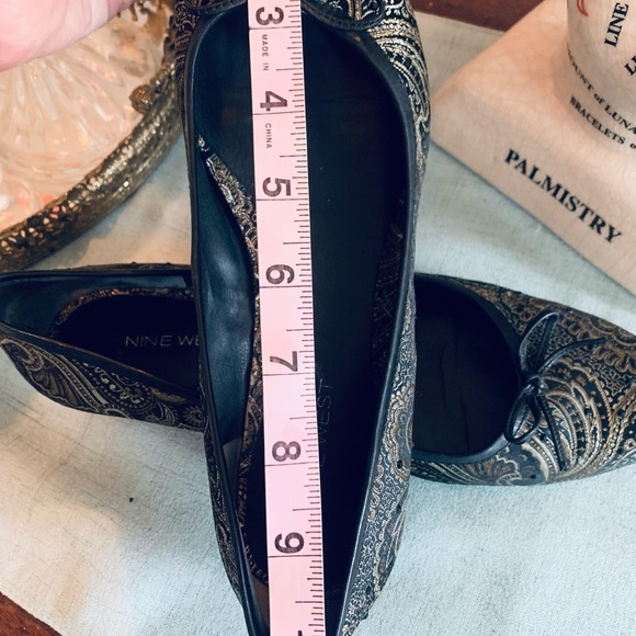 Nine West Kitten Heel brocade shoes - Picture 7 of 9